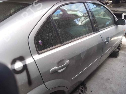 Used Right rear door FORD MONDEO III Saloon (B4Y) 2.0 16V TDDi / TDCi (115 hp) 28469296