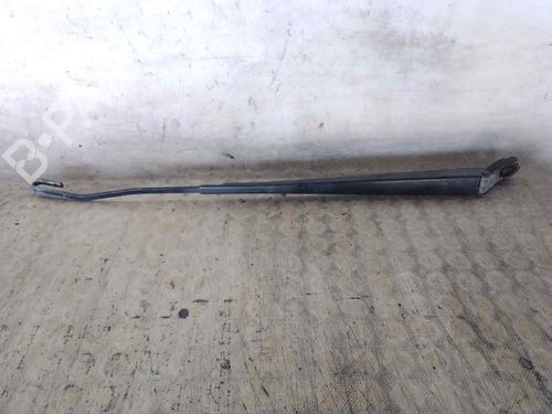 Used Front windshield wiper arm CITROËN XSARA PICASSO (N68) 2.0 HDi (90 hp) 26467703