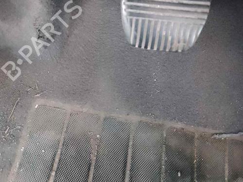 Used Clutch pedal NISSAN ALMERA II Hatchback (N16) [2000-2025]  28462941