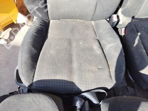 Used Right front seat Right front seat 36780811 36780811