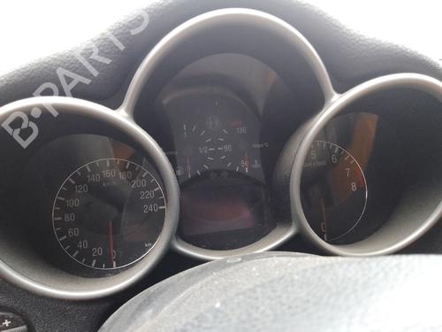 Used Instrument cluster Instrument cluster ALFA ROMEO 147 (937_) 1.6 16V T.SPARK (937.AXA1A, 937.AXB1A, 937.BXB1A) (120 hp) 32208442 32208442