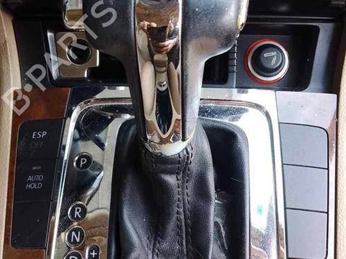 Used Shift knob VW PASSAT B6 Variant (3C5) [2005-2011]  28464084