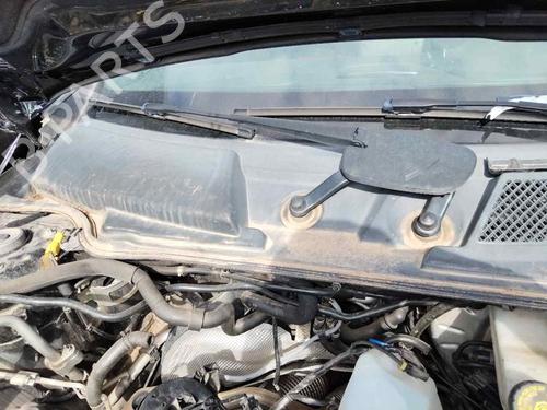 Used Front windshield wiper arm MERCEDES-BENZ A-CLASS (W176) A 200 CDI / d (176.008) (136 hp) 29183337
