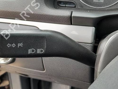 Używane Przełącznik Przełącznik VW GOLF V (1K1) [2003-2010] 34251501 34251501