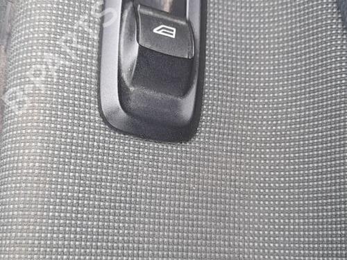 Used Right front window switch FORD FIESTA VI (CB1, CCN) 1.4 TDCi (70 hp) 32302838