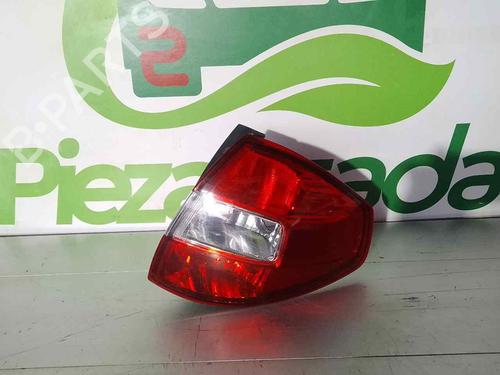 Used Right taillight RENAULT KOLEOS I (HY_) 2.0 dCi (HY0K) (150 hp) 30621537