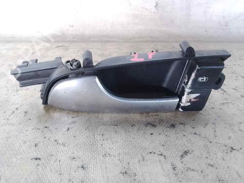 Used Front left interior door handle AUDI A3 (8P1) 1.9 TDI (105 hp) 26471769