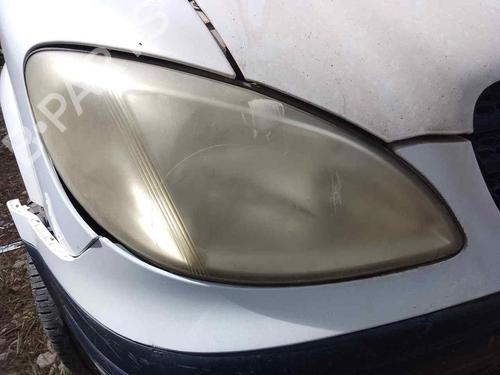 Used Right headlight MERCEDES-BENZ VITO Bus (W639) 111 CDI (639.701, 639.703, 639.705) (109 hp) 28467022