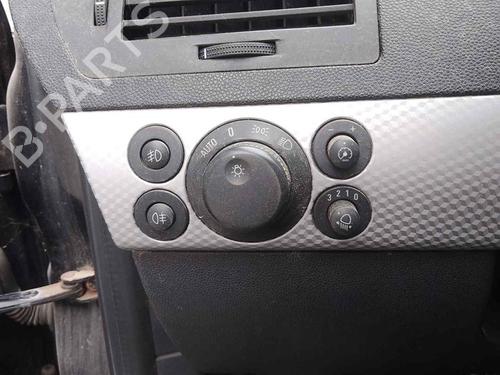 Forlygtekontakt OPEL ASTRA H (A04) [2004-2014]  28469425