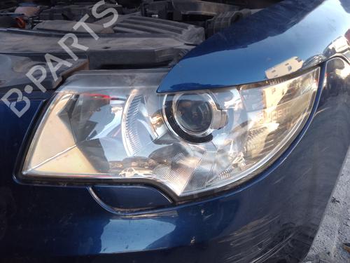 Used Left headlight SKODA SUPERB II (3T4) 2.0 TDI 16V (140 hp) 32234276