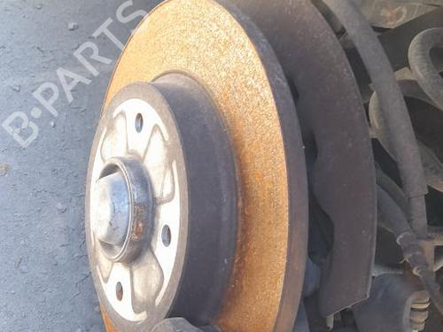 Used Left rear steering knuckle Left rear steering knuckle PEUGEOT 5008 (0U_, 0E_) 1.6 HDi (112 hp) 33709741 33709741