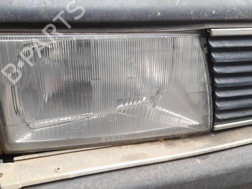 Used Right headlight Right headlight AUDI 100 C3 Saloon (443, 444) 2.2 (137 hp) 32736255 32736255