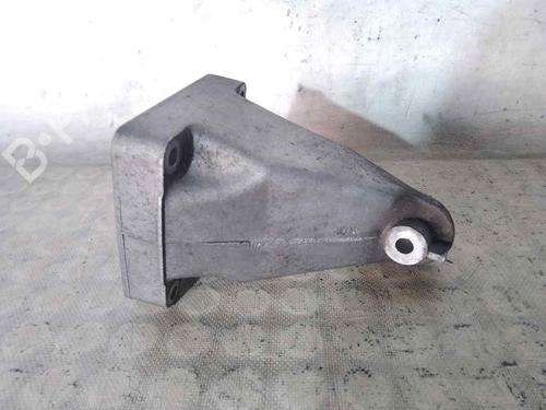 Used Engine mount MERCEDES-BENZ CLK (C209) [2002-2010]  26472420