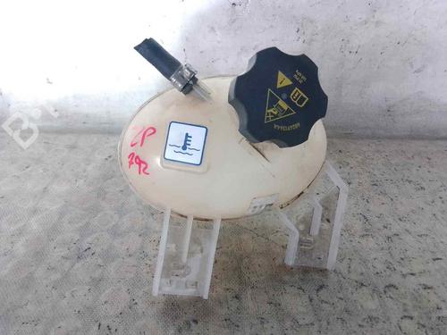 ekpansionstank-fiat-500x-334_-2014-26478784 main image