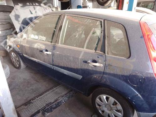 Used Fuse box FORD FIESTA V (JH_, JD_) 1.4 TDCi (68 hp) 28469566
