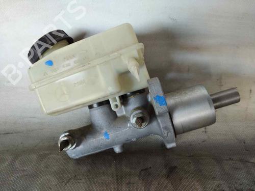 Used Brake master cylinder MERCEDES-BENZ A-CLASS (W169) A 180 CDI (169.007, 169.307) (109 hp) 26475632