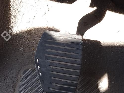 Pedal embrague Pedal embrague PEUGEOT 308 I (4A_, 4C_) 2.0 HDi (140 hp) 37401707 37401707