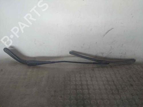 Used Front windshield wiper arm BMW 1 (F20) [2011-2019]  26477152
