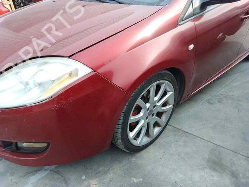 Used Left front steering knuckle FIAT BRAVO II (198_) 1.9 D Multijet (198AXC1B) (150 hp) 28459243