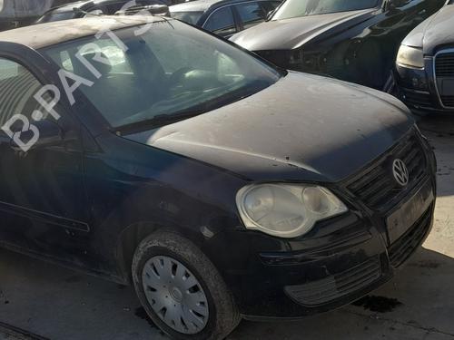 Dør højre bagtil Dør højre bagtil VW POLO IV (9N_, 9A_) [2001-2014] 33214082 33214082