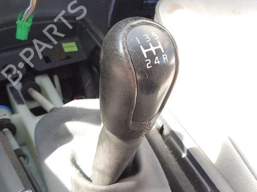 Used Shift knob Shift knob VOLVO C30 (533) 1.6 D (109 hp) 36641712 36641712