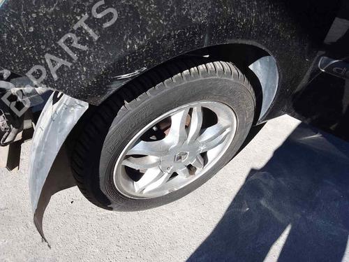 Used Left front driveshaft RENAULT CLIO III (BR0/1, CR0/1) 1.5 dCi (BR17, CR17) (86 hp) 28463856