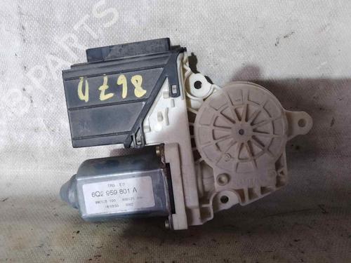Motor elevalunas delantero derecho SEAT CORDOBA (6L2) [2002-2009]  29504738