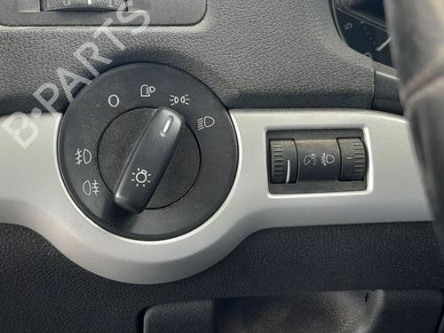 Used Headlight switch Headlight switch SKODA OCTAVIA II (1Z3) 2.0 TDI (140 hp) 33817448 33817448