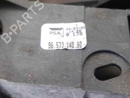Gear lever PEUGEOT 307 Break (3E) 1.6 16V | BP26481556M90 