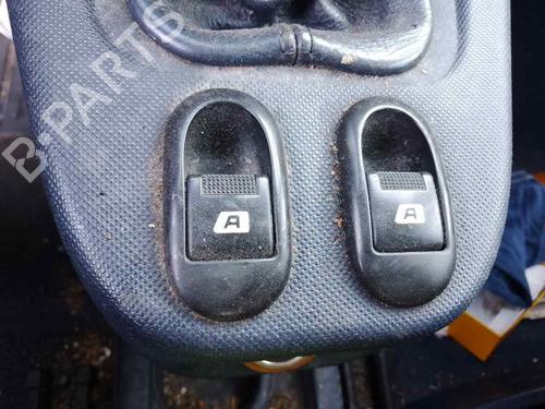 Used Right front window switch PEUGEOT 1007 (KM_) [2005-2025]  28455322