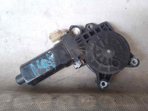 Used Right front window motor HYUNDAI ATOS (MX) [1997-2015]  26472879