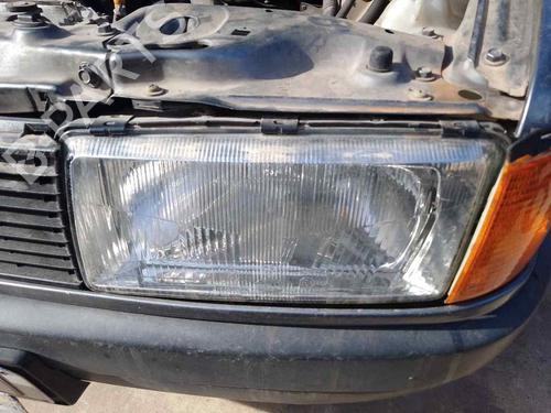 Used Left headlight AUDI 80 B2 Saloon (811, 813, 814, 819, 853) 1.8 GTE (112 hp) 28455806