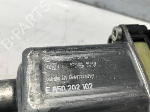 Used Right front window motor Right front window motor SEAT ATECA (KH7, KHP) [2016-2026] 40225151 40225151