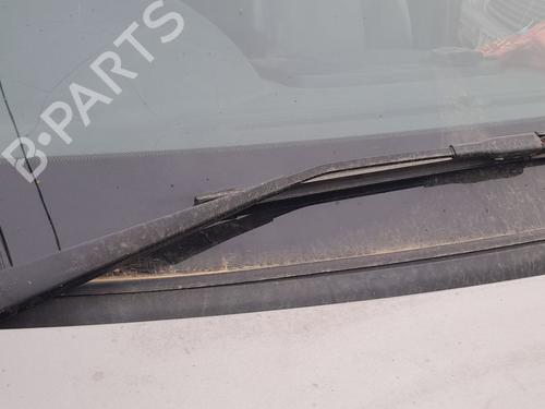 front-windshield-wiper-arm-land-rover-freelander-2-l359-2006-2007-2008-2009-2010-2011-2012-2013-2014-2015-32724218 main image