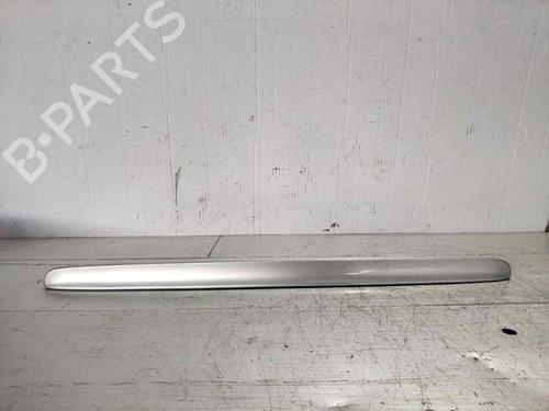 Used Tailgate handle Tailgate handle MERCEDES-BENZ E-CLASS (W210) E 220 CDI (210.006) (143 hp) 35725636 35725636