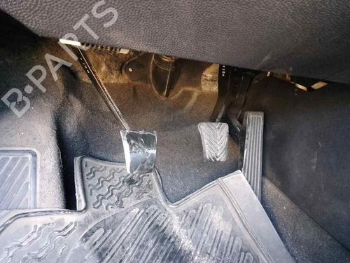 Used Break pedal HYUNDAI ix35 (LM, EL, ELH) [2009-2016]  28459566