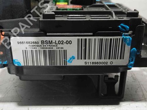 Fuse box PEUGEOT 407 (6D_)  | BP31946507E1 