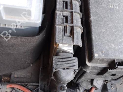 Used Engine control unit (ECU) Engine control unit (ECU) SKODA OCTAVIA III (5E3, NL3, NR3) [2012-2021] 40153390 40153390