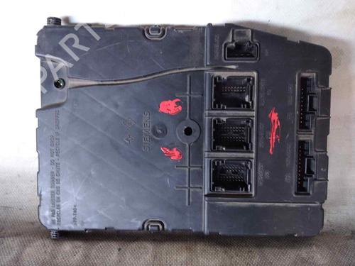 Used Fuse box RENAULT MEGANE II (BM0/1_, CM0/1_) [2001-2012]  26480057