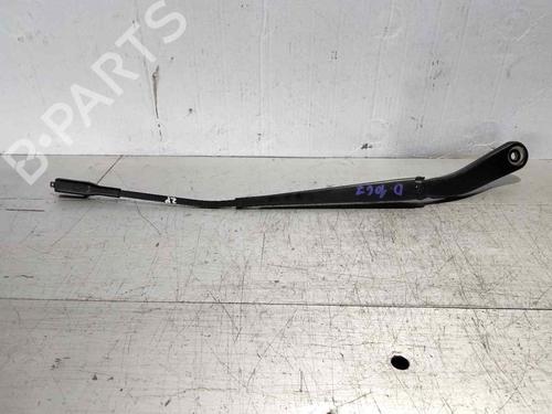 front-windshield-wiper-arm-land-rover-freelander-2-l359-2006-2007-2008-2009-2010-2011-2012-2013-2014-2015-32724218 main image