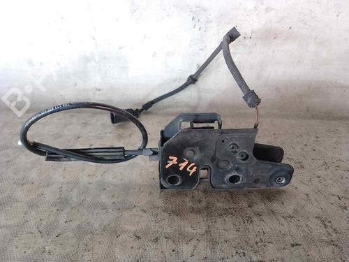 Used Hood lock VW TOURAN (1T1, 1T2) 2.0 TDI (136 hp) 26471979