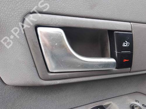 Venstre fortil invendig håndtag AUDI A2 (8Z0) 1.4 (75 hp) 28453932