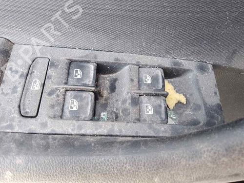 Used Left front window switch SEAT TOLEDO IV (KG3) 1.0 TSI (110 hp) 28467429