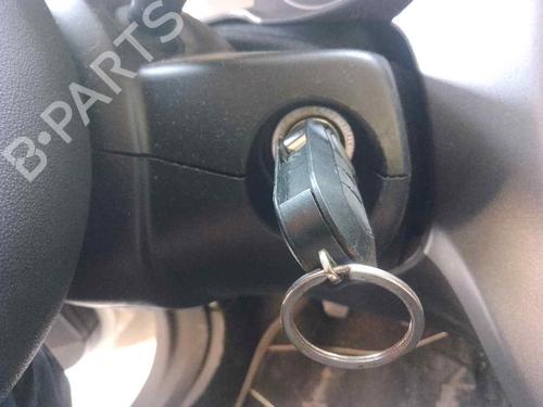 Used Ignition barrel FIAT PUNTO EVO (199_) 1.3 D Multijet (199AXC1A, 199BXC1A, 199AXT1A, 199BXT1A) (75 hp) 28469765