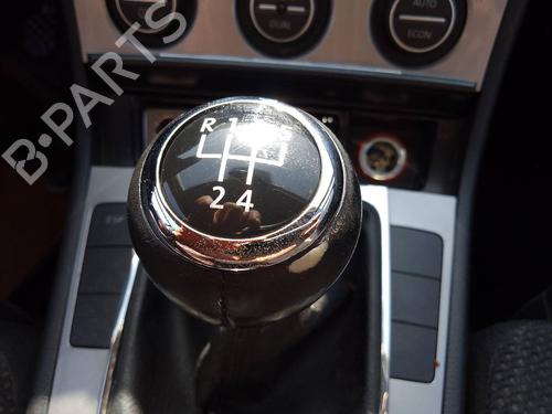 Used Shift knob VW PASSAT B6 (3C2) [2005-2011]  28451768