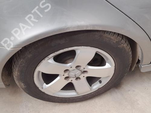 Used Right rear shock absorber Right rear shock absorber MERCEDES-BENZ E-CLASS (W211) E 270 CDI (211.016) (177 hp) 32707739 32707739