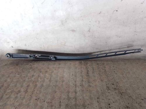 Front windshield wiper arm AUDI A3 (8P1)  | BP26468137C143 