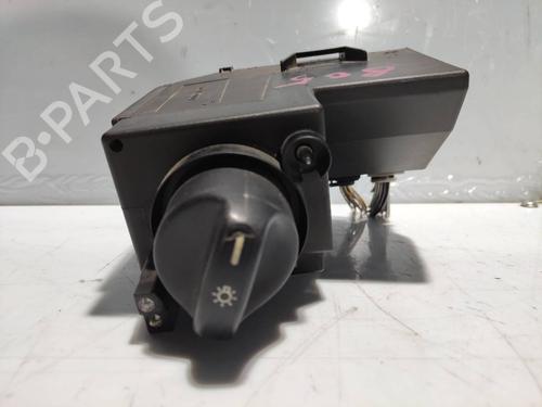 Used Headlight switch Headlight switch MERCEDES-BENZ E-CLASS (W210) E 320 CDI (210.026) (197 hp) 28465381 28465381