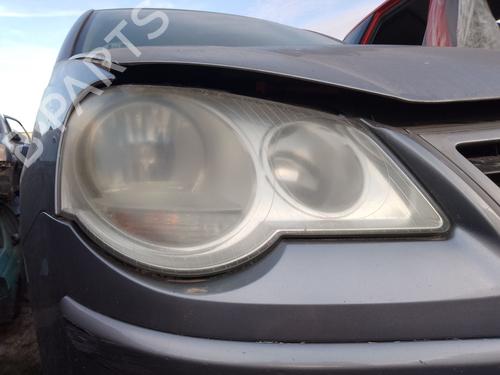 Used Right headlight VW POLO IV (9N_, 9A_) [2001-2014]  30775256