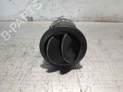 Used Air vent Air vent IVECO DAILY III Platform/Chassis 35 S 11,35 C 11 (A2FC13AA, A6FBU4AB, A2NB14A1, A2ND13A1,... (106 hp) 33657701 33657701